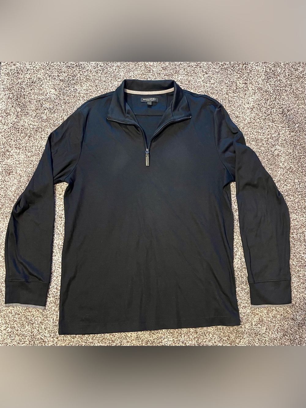 Banana Republic Men’s Black Quarter-Zip Pullover